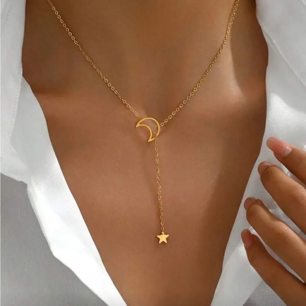 Elegant Gold Moon and Star Necklace R169